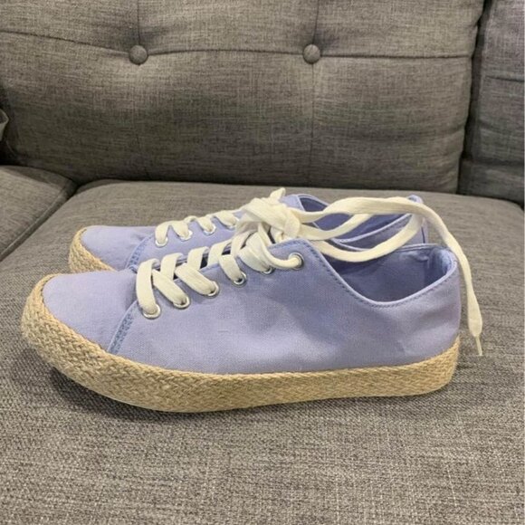 ESPADRILLE canvas sneakers. Powder blue. New condition. Size 9 - Picture 3 of 9